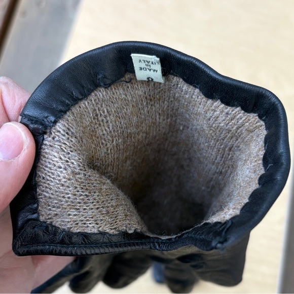 Macy’s Women’s Vintage made in Italy Lined Black Leather Gloves In Sz 8 - Picture 7 of 12